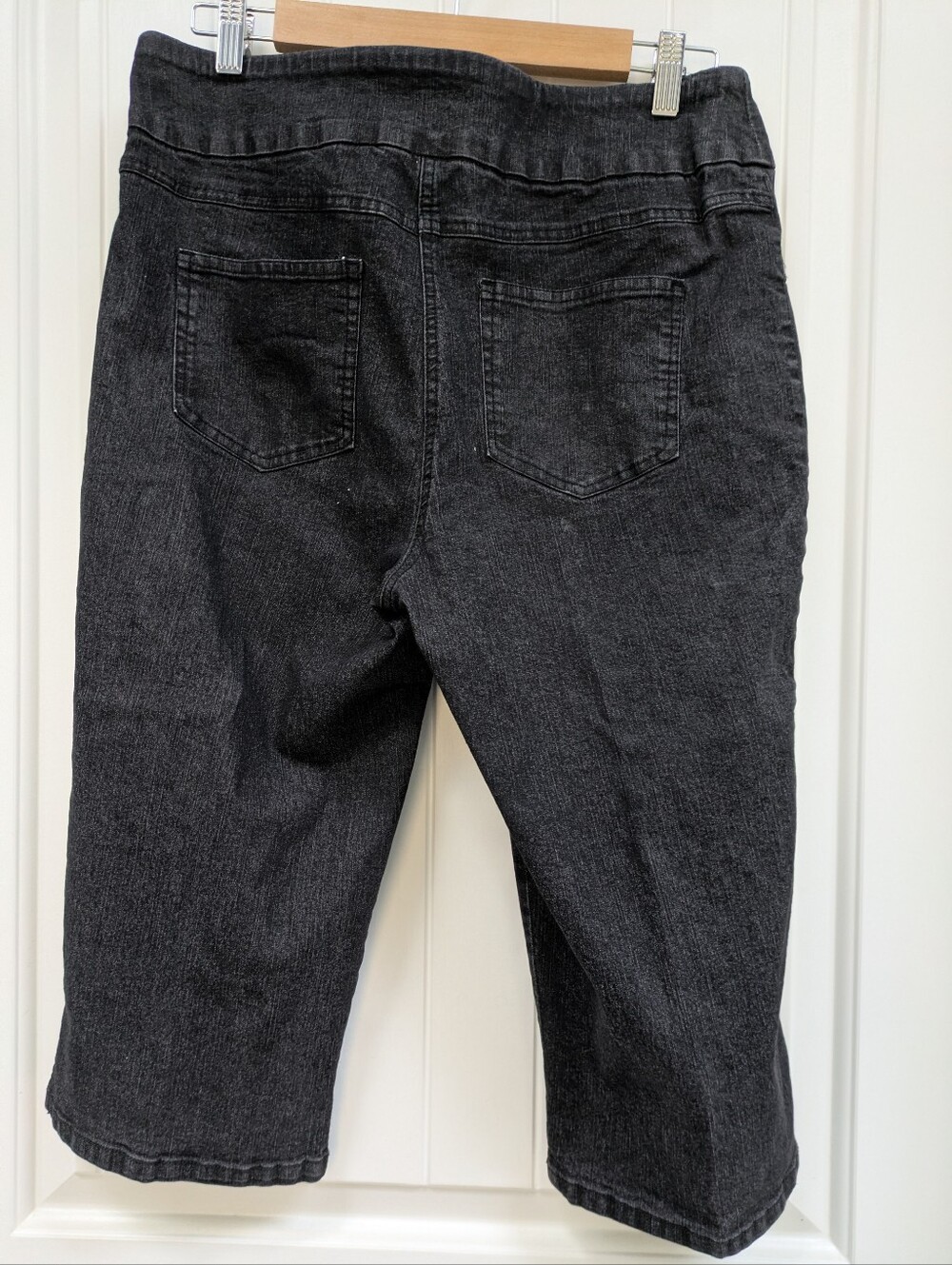 Ruby Rd. Black Stretch Denim Capris - Picture 4 of 4